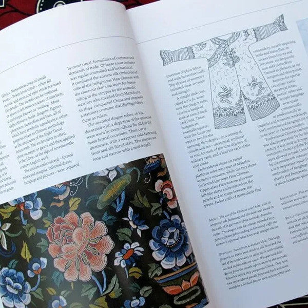 Embroidered Textiles: A World Guide to Traditional Patterns